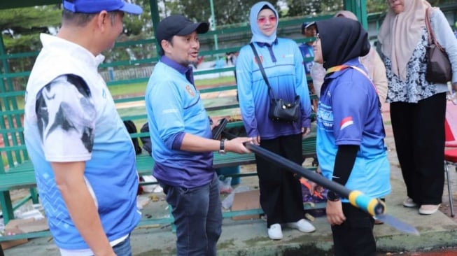 Melihat Olahraga Unik di FORNAS 2025, dari Balogo hingga Sumpit Suku Dayak