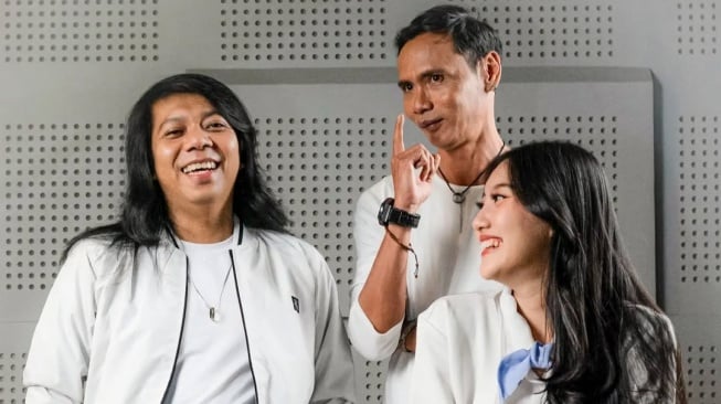 Band Amorisa merilis lagu terbaru berjudul "Bersamamu". [Instagram]