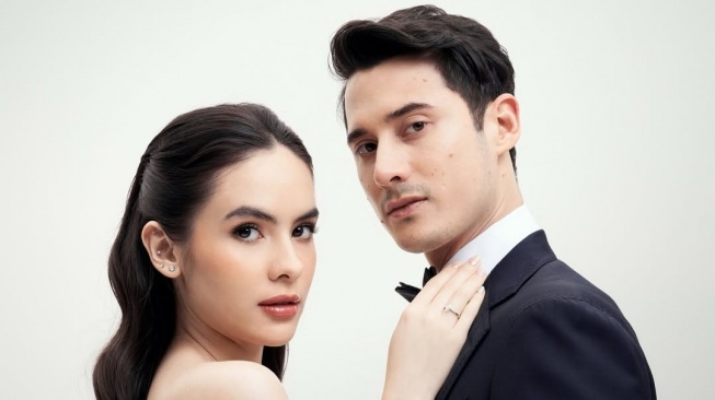  Potret Cantik Steffi Zamora Kenakan Gaun Pengantin Serbah Putih (Instagram)