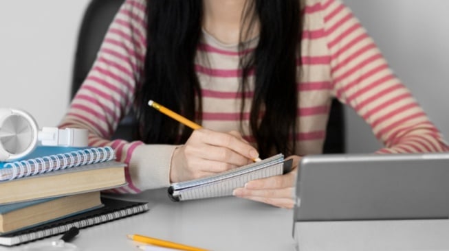 7 Tempat Tes TOEFL Resmi dan Terpercaya, Lengkap dengan Harganya