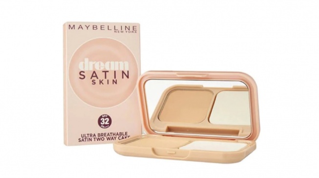 Maybelline Dream Satin Skin Two Way Cake (shopee.co.id)