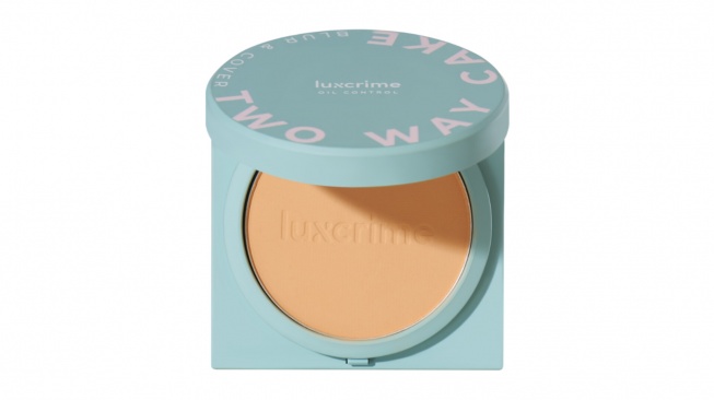 Luxcrime blur & cover two way cake (sociolla.com)