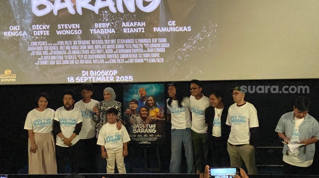 Konferensi pers rilis poster dan trailer film Jadi Tuh Barang di kawasan Senayan, Jakarta Pusat pada Sabtu, 2 Agustus 2025. [Suara.com/Tiara Rosana]