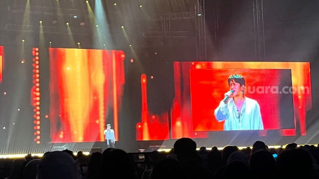 K.Will sebagai line up di KOSTCON yang digelar di Indonesia Arena, Senayan, Jakarta Pusat pada Sabtu, 2 Agustus 2025 [Suara.com/Rena Pangesti]