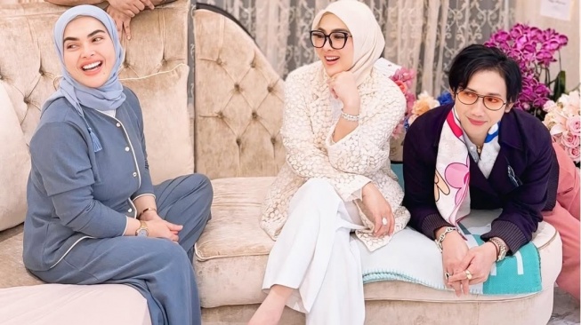 Syahrini Pulang ke Indonesia, Ivan Gunawan Bocorkan Adegan Demi Adegan