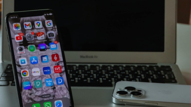 5 HP Flagship Alternatif dengan Fitur Setara iPhone, Harga Rp3 Jutaan!