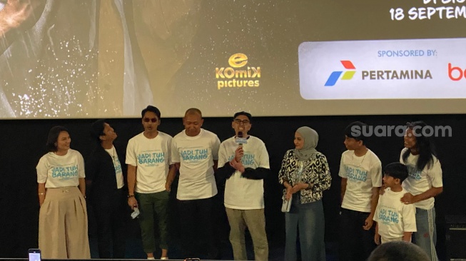 Konferensi pers rilis poster dan trailer film Jadi Tuh Barang di kawasan Senayan, Jakarta Pusat pada Sabtu, 2 Agustus 2025. [Suara.com/Tiara Rosana]