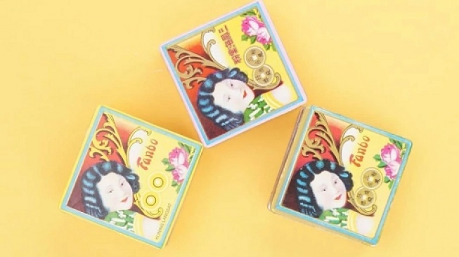 6 Rekomendasi Bedak Jadul Legendaris yang Kualitasnya Masih Bagus hingga Sekarang