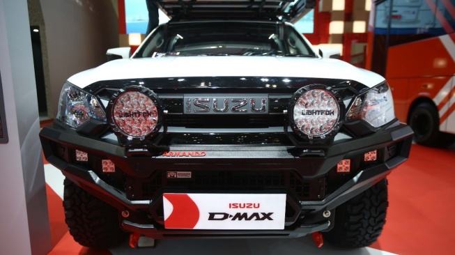 Isuzu D-Max dengan konsep off-road dipamerkan di GIIAS 2025. (Foto: IAMI)
