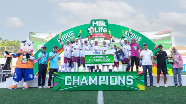 Turnamen sepak bola putri tingkat sekolah dasar, MilkLife Soccer Challenge (MLSC) Kudus Seri 1 2025–2026 digelar di di Supersoccer Arena, Kudus, Jawa Tengah dengan babak final berlangsung Minggu (3/8), [Dok. MilkLife Soccer Challenge (MLSC)]