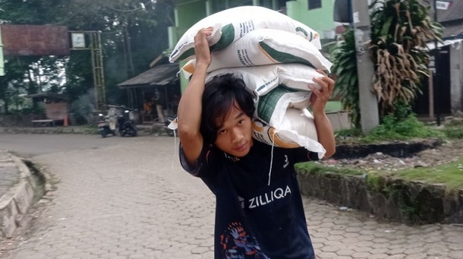 Punya Lumbung Padi 'Leuit' Anti-Kelaparan, Mengapa Warga Baduy Tetap Terima Bansos Beras?