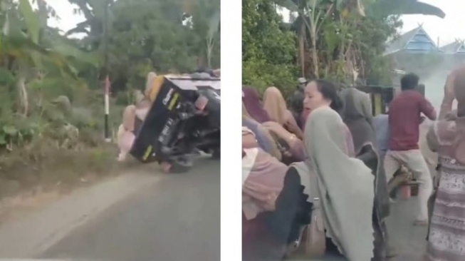 Detik-detik Mobil Pick Up Angkut Puluhan Penumpang Terbalik Terekam Kamera