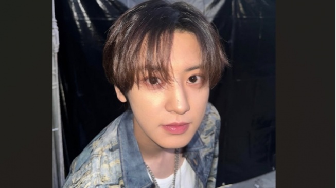 Chanyeol EXO Siap Comeback Solo Lewat Mini Album Bertajuk Upside Down Bulan Ini