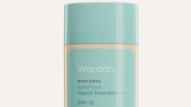 Wardah Luminous Liquid Foundation