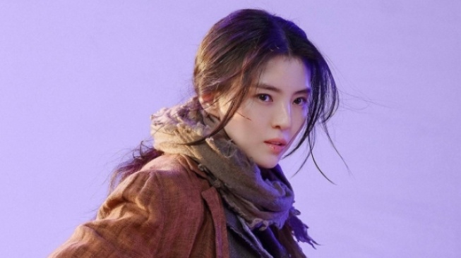 Fakta Menarik Kolaborasi Choi Min Sik dan Han So Hee di Film Intern Versi Korea  (Hancinema)
