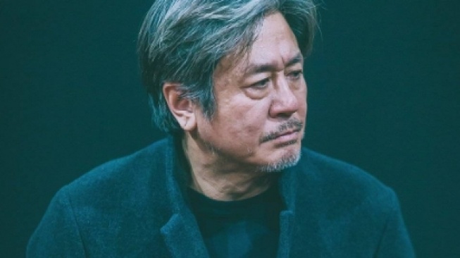 Fakta Menarik Kolaborasi Choi Min Sik dan Han So Hee di Film Intern Versi Korea  (Hancinema)