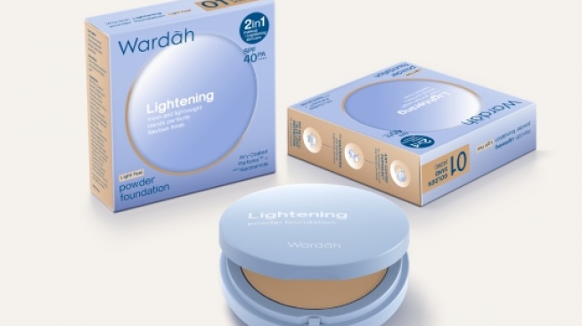  Wardah Lightening Powder Foundation.