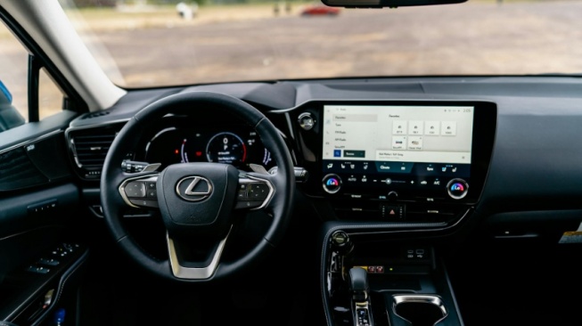 Piranti Audio Masih Jadul? Ini 5 Rekomendasi Head Unit Android Rp1 Jutaan Agustus 2025
