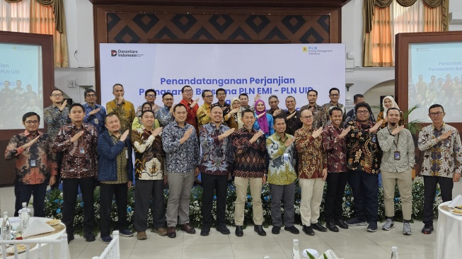 Perkuat Langkah Menuju Net Zero Emissions, Telkom Tingkatkan Pemanfaatan Energi Terbarukan