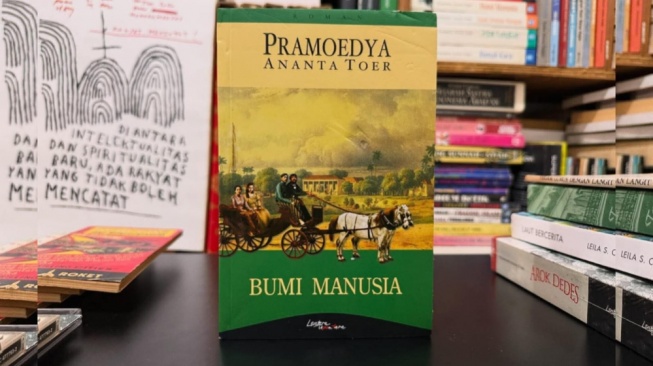 Antara Strategi dan Romantisme: Buku Langka dan Daya Tariknya