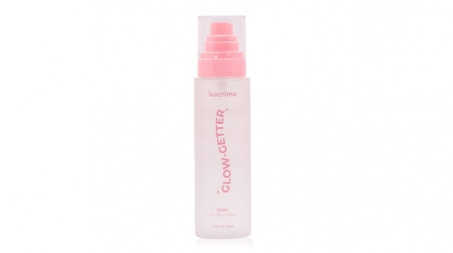Setting Spray - Luxcrime Glow-Getter Dewy Setting Spray. [Tokopedia]