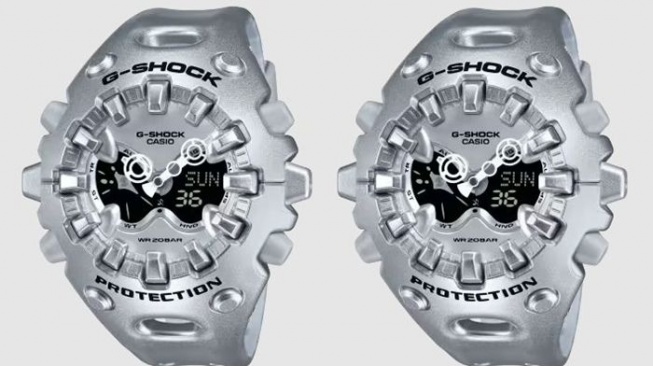 CASIO G-SHOCK GA-V01A-8A (Silver) (casio.com)