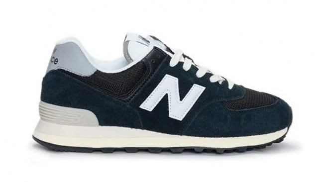 6 Rekomendasi Sepatu New Balance untuk ke Kantor, Tampil Stylish Mulai Rp800 Ribuan