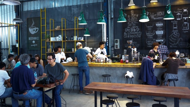 ilustrasi kafe (Pexels/Quang Nguyen Vinh)