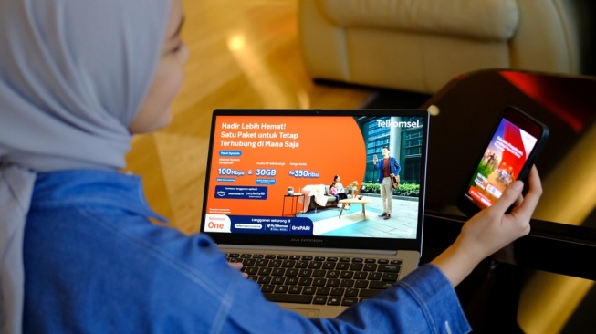 Telkomsel hadirkan paket baru IndiHome dan Telkomsel One. [Telkomsel]