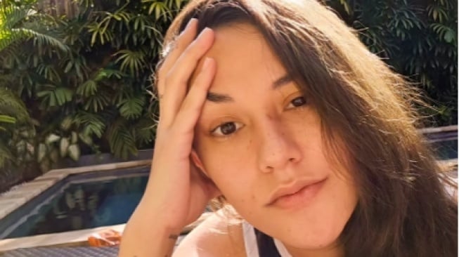 Dahlia Poland Buka Suara usai Gugat Cerai Fandy Christian, Minta Jangan Dibesar-besarkan