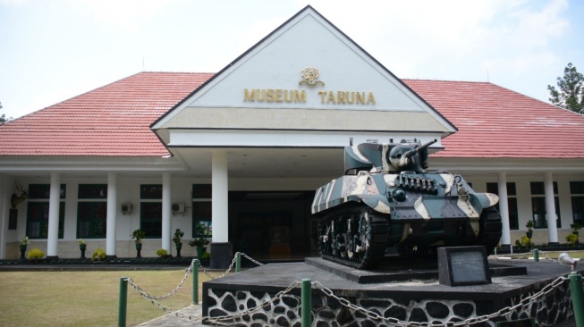 fasilitas Akademi Militer Magelang (museumsoesilosoedarman.com)