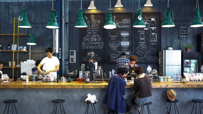 ilustrasi kafe (Pexels/Quang Nguyen Vinh)