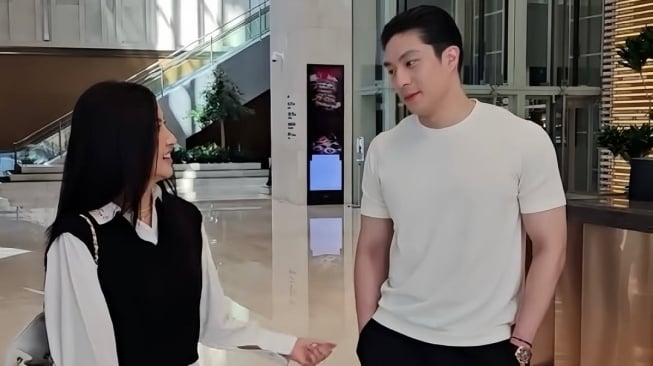 Sarwendah semakin lengket dengan Giorgio Antonio. [Instagram @sargio_official]