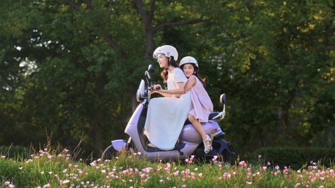Ofero Indonesia resmi meluncurkan Galaxy 5 Lit, sebuah sepeda listrik yang dirancang untuk menjawab kebutuhan mobilitas perempuan. (Foto: Ofero)