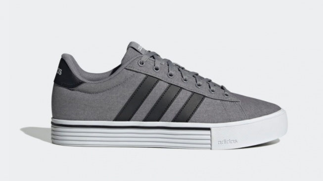 Adidas Daily 4.0 (adidas.co.id)