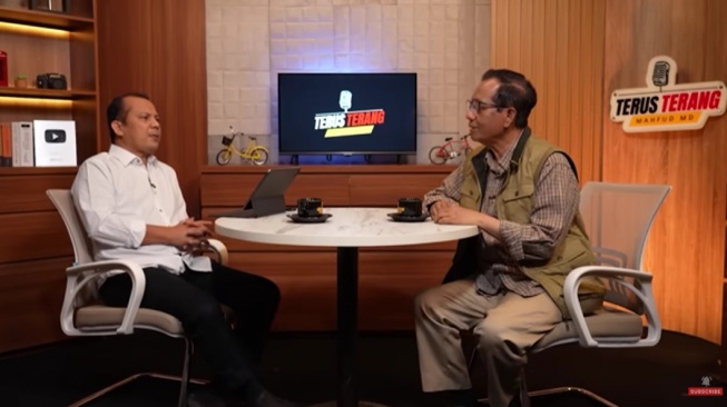 Mantan Menteri Koordinator Bidang Politik, Hukum, dan Keamanan (Menko Polhukam), Mahfud MD [YouTube/Mahfud MD Official]