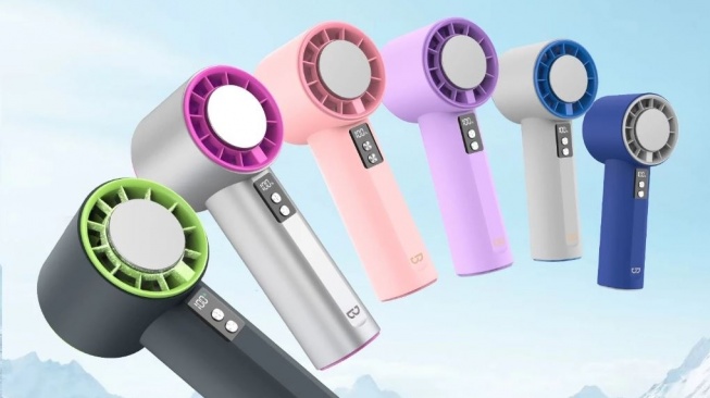 Kipas angin portable mini. (Shopee)