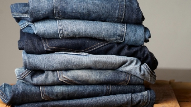 Kenapa Jeans Tidak Boleh Sering Dicuci? Simak 4 Alasan Penting Berikut