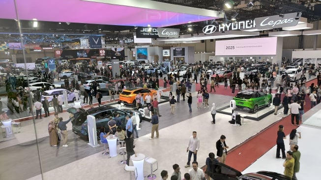 Duh, Transaksi di GIIAS 2025 Diperkirakan Turun, Penjualan Mobil Indonesia Kalah dari Malaysia