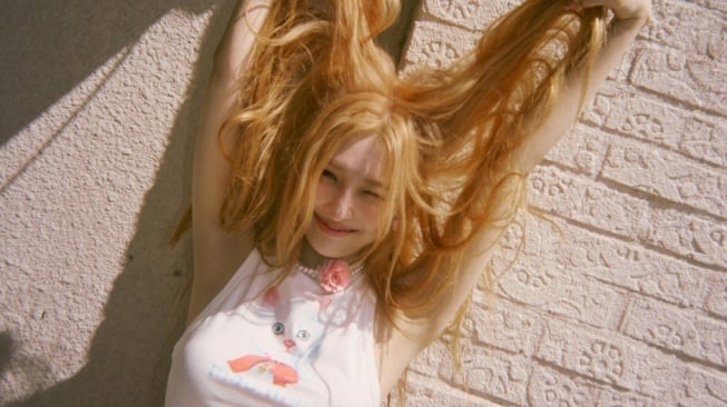 Joy Ungkap Pengakuan Cinta yang Menyegarkan di Lagu Terbaru 'Love Splash!'