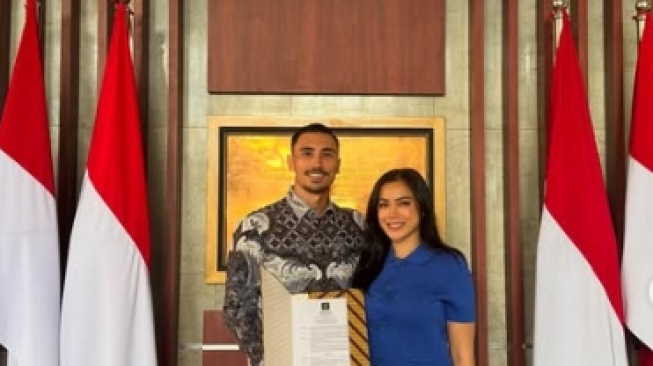 Vincent Verhaag Keturunan Mana? Suami Jessica Iskandar Resmi Jadi WNI