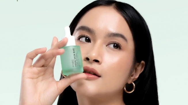 Kulit Bersih Bebas Jerawat dengan 4 Serum Brand Lokal Mengandung Tea Tree