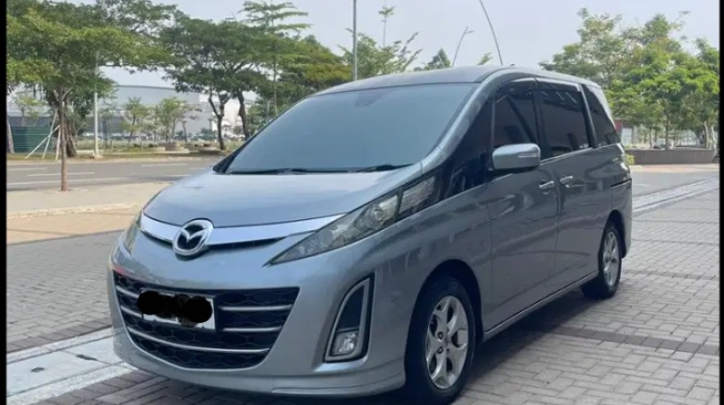 Mazda Biante 2012 (OLX)