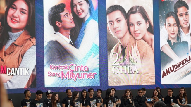 Lewat kolaborasi MAXstream Studios dan SinemArt, Telkomsel menghadirkan ragam serial short movie di MyTelkomsel, seperti Dendam Cantik dan Kontrak Cinta Sang Milyuner, serta akan merilis dua film pendek penuh intrik percintaan (Dok: Telkomsel)