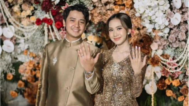 Arbani Yazis dan Raissa Ramadhani resmi menjadi suami-istri. [instagram]