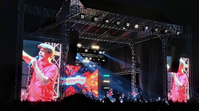 Cherrypop Festival 2025 Makin Pecah Oleh Shaggydog, Lagu 'Ambilkan Gelas' Bak Jadi Anthem