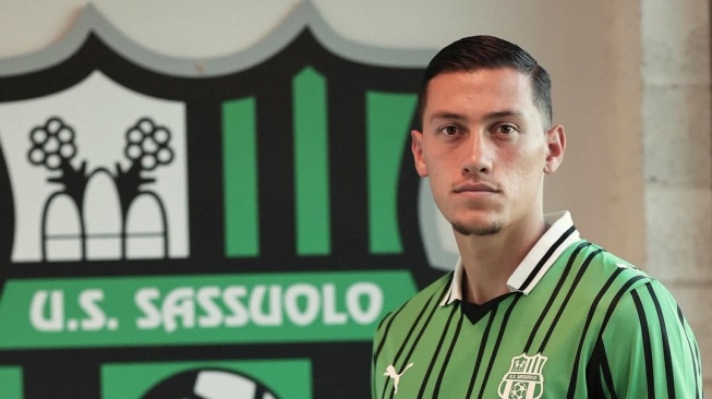 Kapten Timnas Indonesia Jay Idzes resmi melanjutkan karier ke klub Sassuolo [Instagram Jay Idzes]