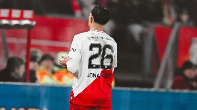 FC Utrecht Pesta Gol: Ivar Jenner Menghilang, Miliano Jonathans Cuma Pemanis