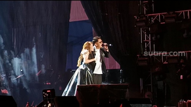 Konser Ayu Ting Ting di Lapangan Kostrad, Cilodong, Depok pada Sabtu, 9 Agustus 2025 [Suara.com/Rena Pangesti]