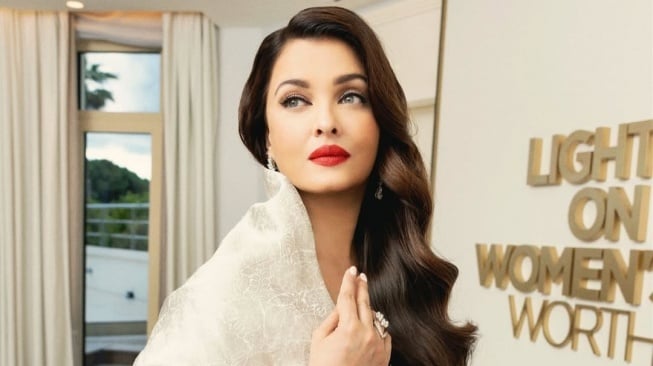 Vakum dari Bollywood, Apa Rahasia Kekayaan Aishwarya Rai yang Meroket Rp1,8 Triliun?